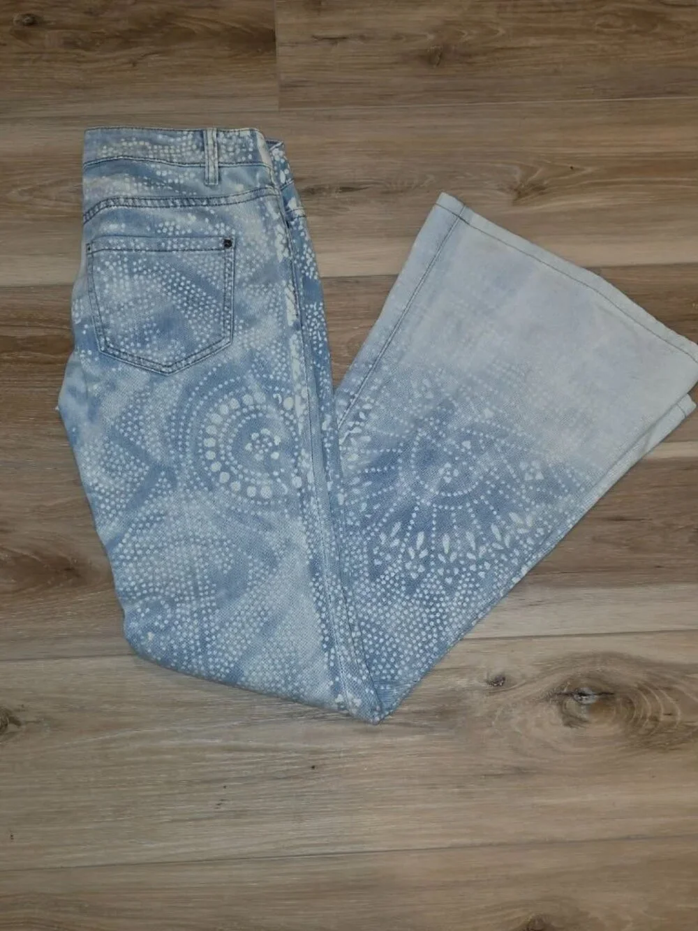 Free People Bali Flare - 26 - Picture 8 of 14